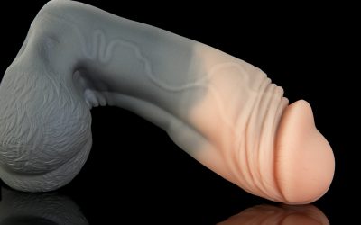 Alternative view of Riot - Small