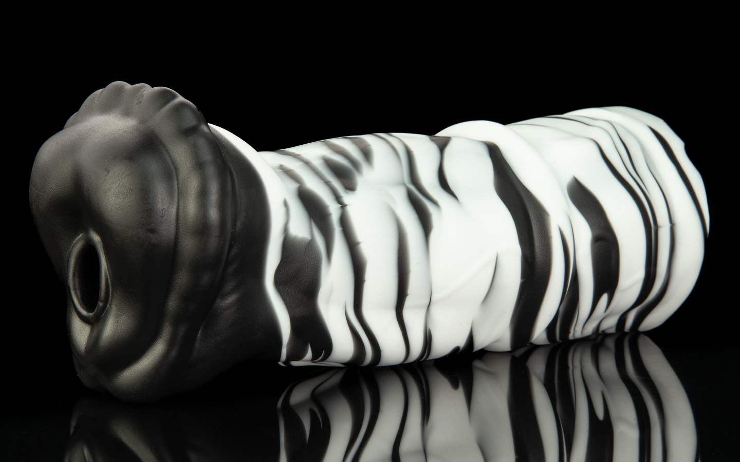 Hudson - One Size Flop